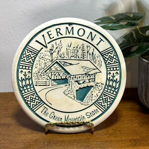 Seneca Ceramics Bread Warmer Trivet Vermont Green Mountain State 2013 USA